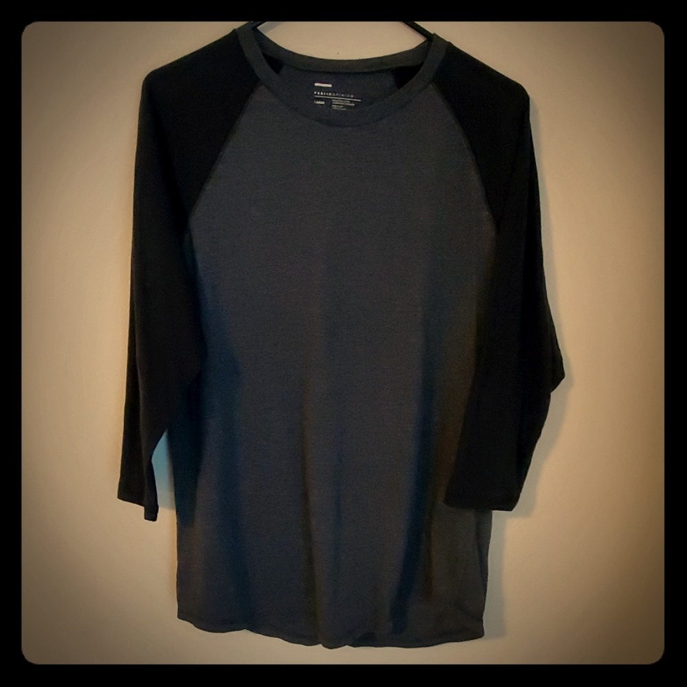Baseball tee